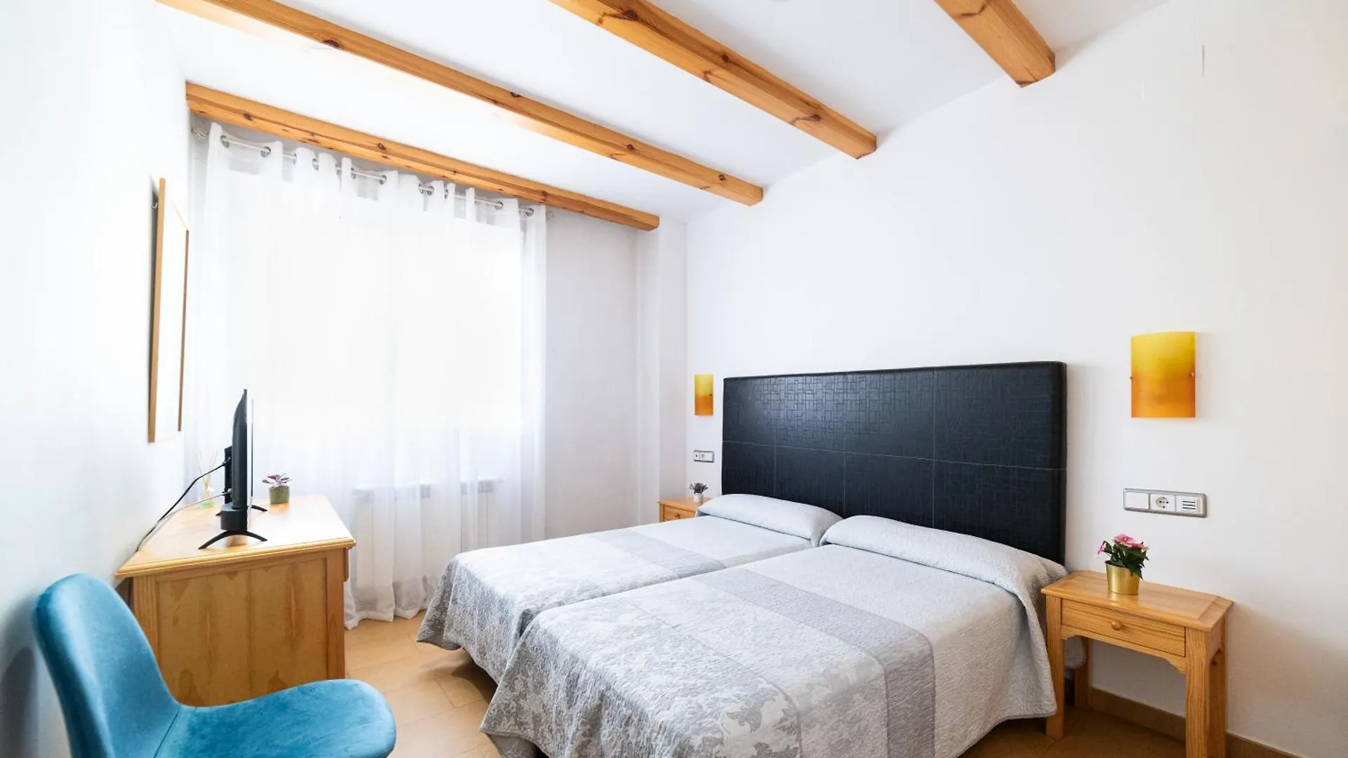***  Hotel Puerta De Cazorla Spanyolország