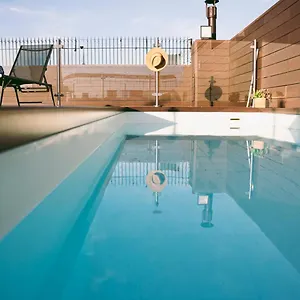 Casa Gardenia 2*, Barcelona Spain